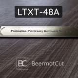 Tabliczka laserowana z laminatu, pamiątka Pierwszej Komunii Świętej.