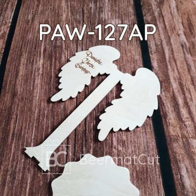 Skrzydła anioła wycinane laserowo ze sklejki, pamiątka Chrztu Świętego.