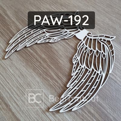 Skrzydła anioła wycinane laserowo ze sklejki do makramy i dekoracji rękodzielniczych.