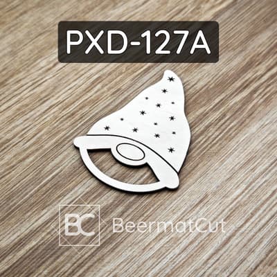 Baza pod makramę wycinana laserowo ze sklejki, motyw świątecznego gnoma.