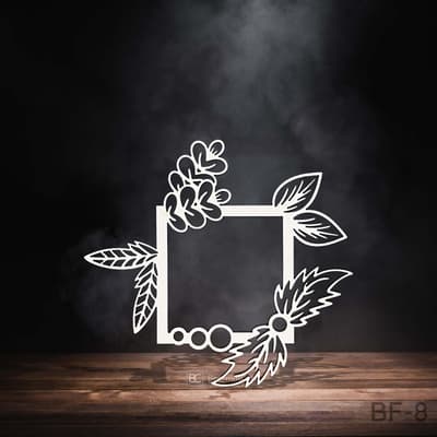 Ramka laserowana ze sklejki, motyw roślinny do dekoracji.