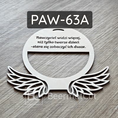 Skrzydła anioła na obręczy, laserowo wycinane ze sklejki, z grawerem dla nauczyciela.